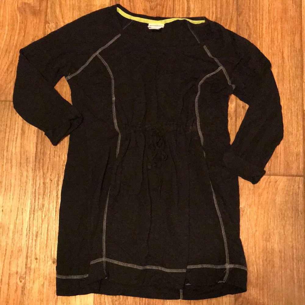 3/4 sleeve maternity shirt